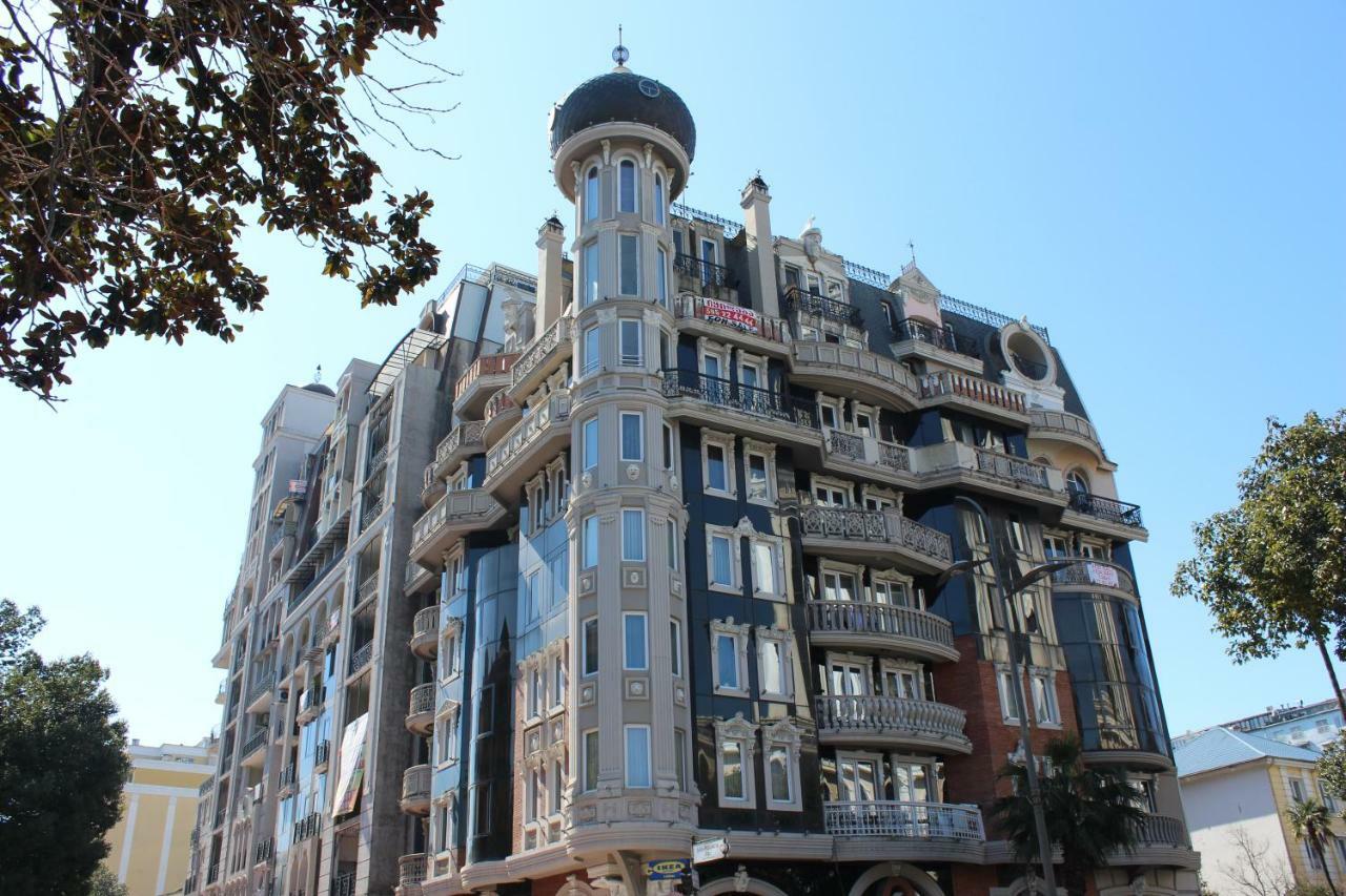Batumi Apartment In Front Of Sheraton ภายนอก รูปภาพ