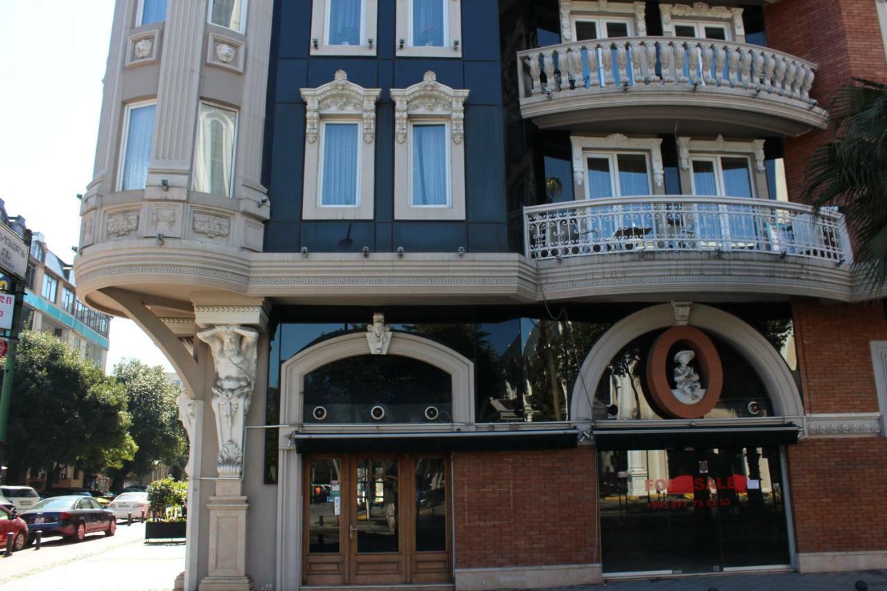 Batumi Apartment In Front Of Sheraton ภายนอก รูปภาพ