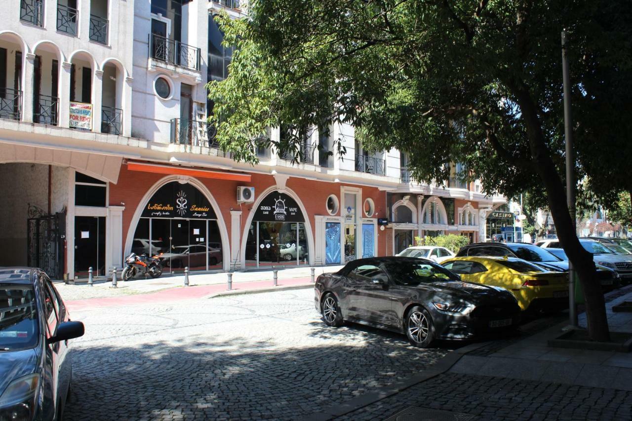 Batumi Apartment In Front Of Sheraton ภายนอก รูปภาพ